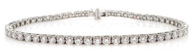 18ct white gold diamond line bracelet, hallmarked, diamond total weight 4.