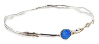 Opal silver bangle with 14ct gold wire detail stamped 925 Condition Report <a