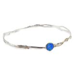 Opal silver bangle with 14ct gold wire detail stamped 925 Condition Report <a