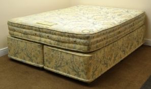 5' king size divan bed with Nu-Sleep mattress, W152cm, H68cm,