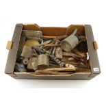 A box of tools G