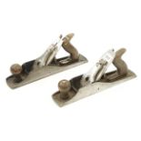 Two RECORD T5 fore planes both lack side handles,