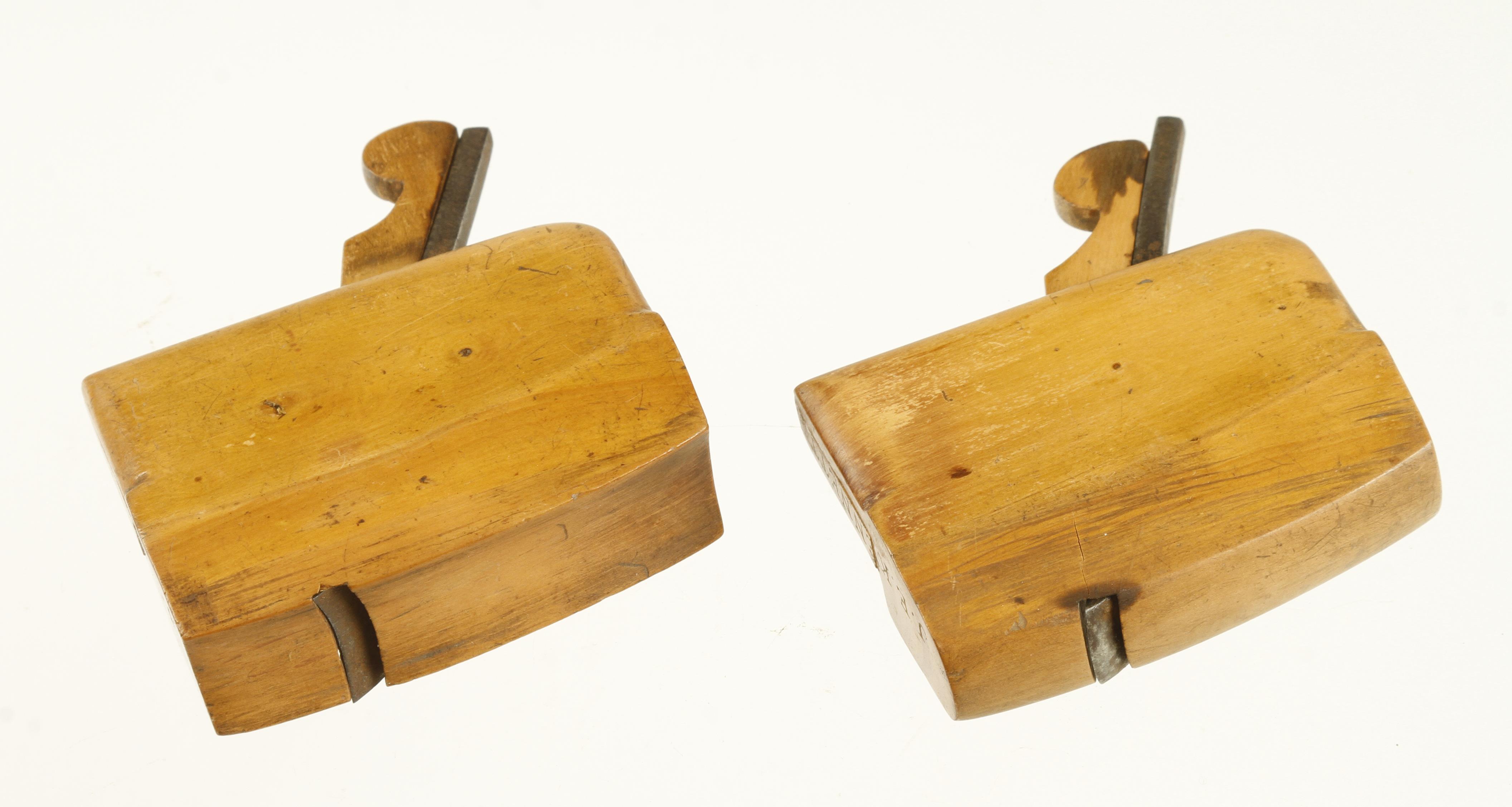 A pair of miniature boxwood H & R planes 2 1/2" x 3/4" G+ - Image 2 of 2