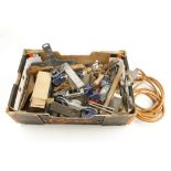 A quantity of decorators and carpenters tools G