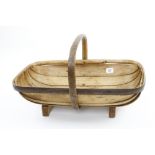 A garden trug G+