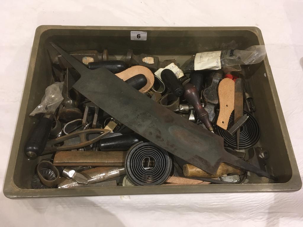 A box of leather workers tools G