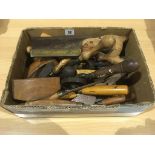 A quantity of chisels and other tools G