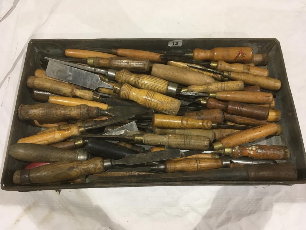 A box of chisels G