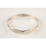 A Norwegian post-war silver bangle, 26.7g.