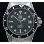 A Tag Heuer 1000 professional 200 metres divers watch in stainless steel,