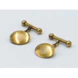 A pair of gold cufflinks, 16.1g.