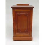 A mahogany bedside cabinet, early 20th century, height 82cm, width 48cm.