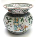 A Chinese famille verte spittoon, 19th century,
