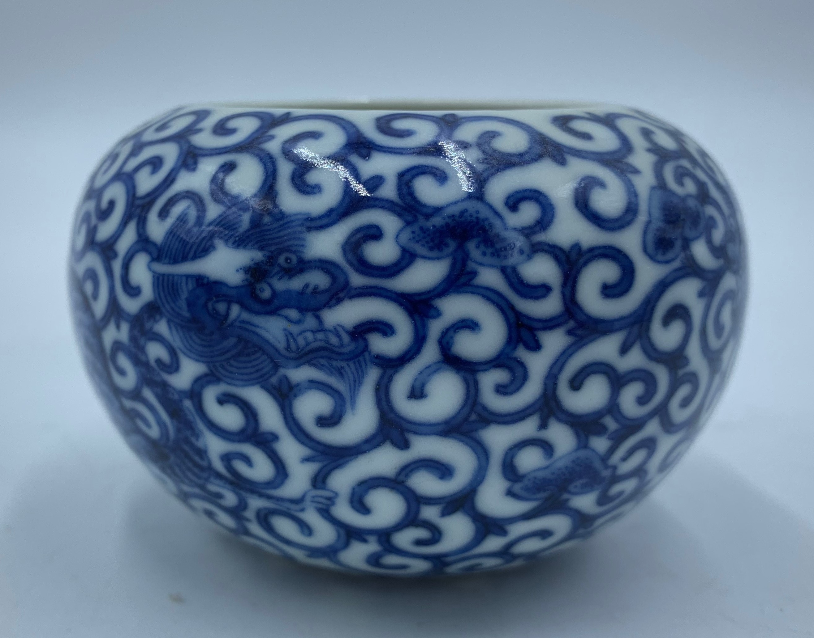 A Chinese blue and white porcelain brushwasher, Qianlong mark, - Image 7 of 18