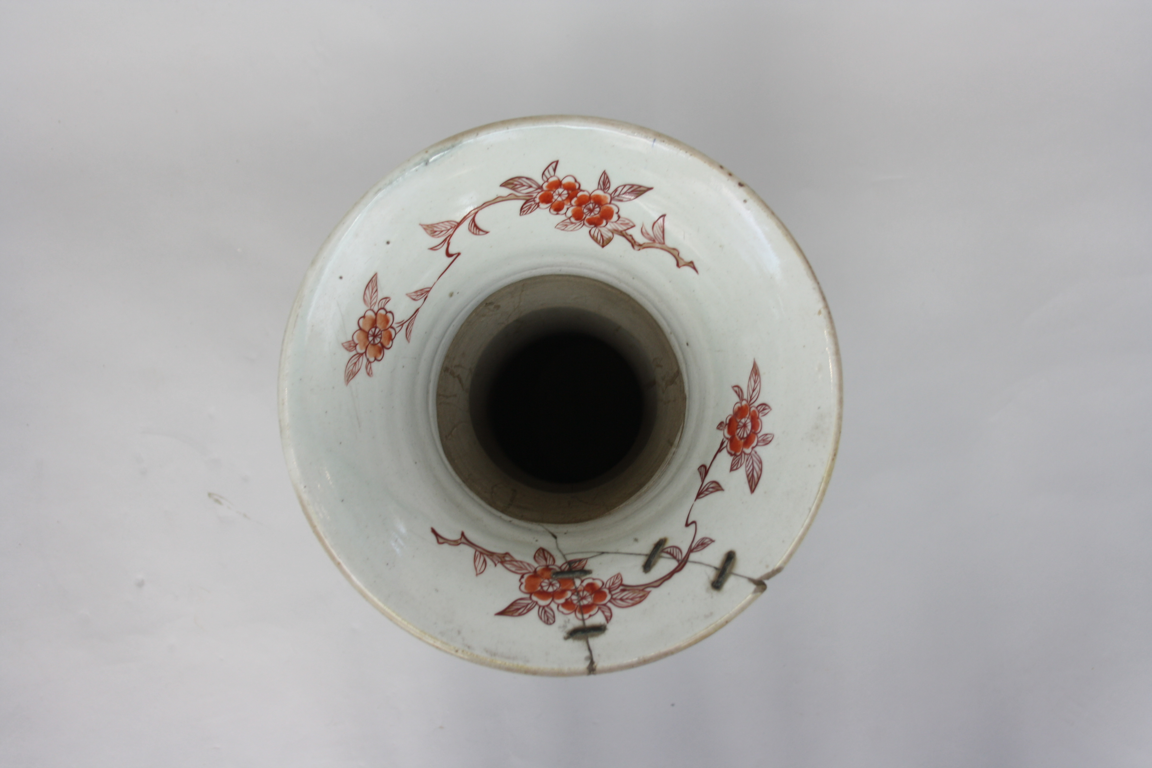 A large Chinese Imari cylindrical vase, 18th century, with flared rim, - Image 5 of 23