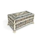 An Indian ivory and tortoiseshell box, early 20th century, height 5.5cm, width 11.5cm.