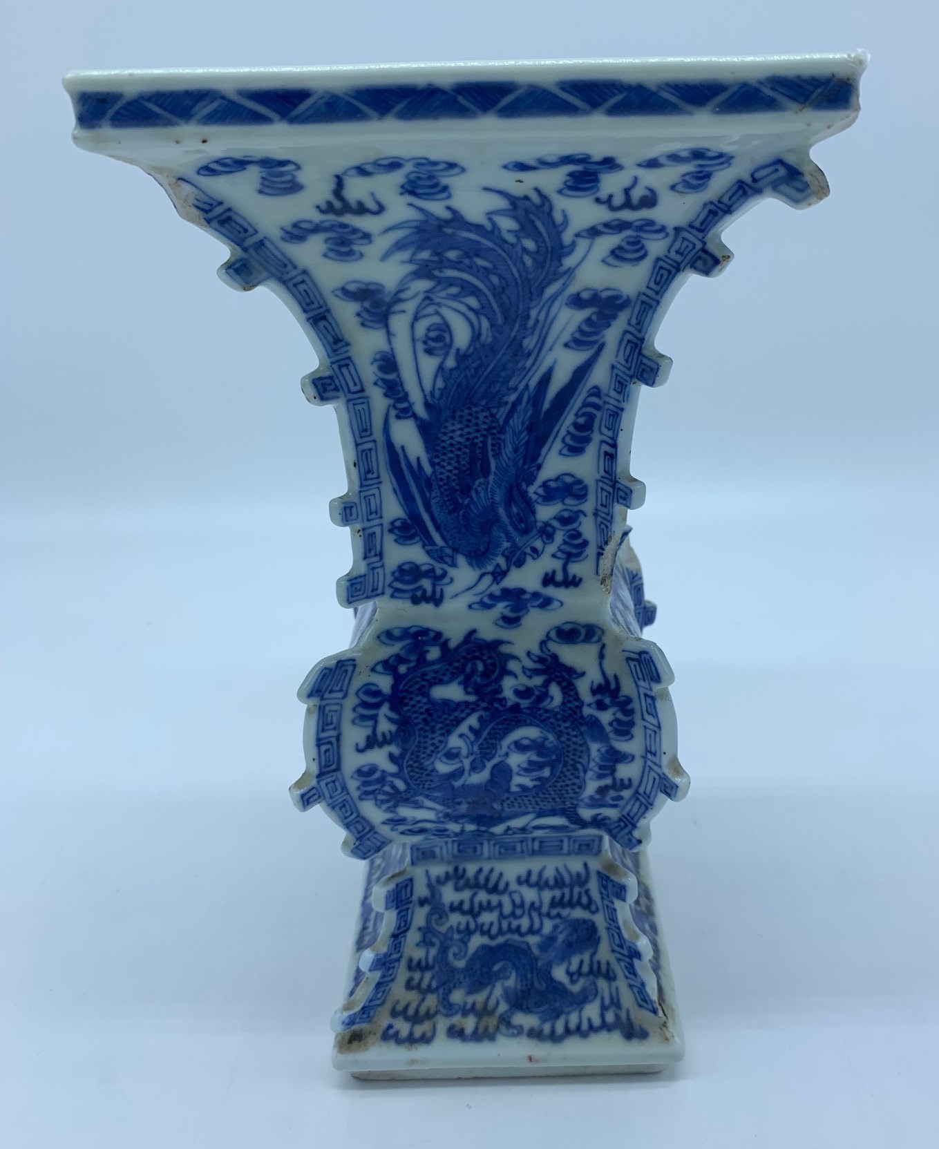 A Chinese blue and white porcelain dragon and phoenix vase, late 19th/early 20th century, - Image 4 of 14