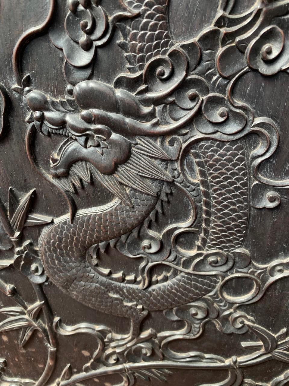 A Chinese carved ebonised display cabinet, 19th century, - Image 15 of 21