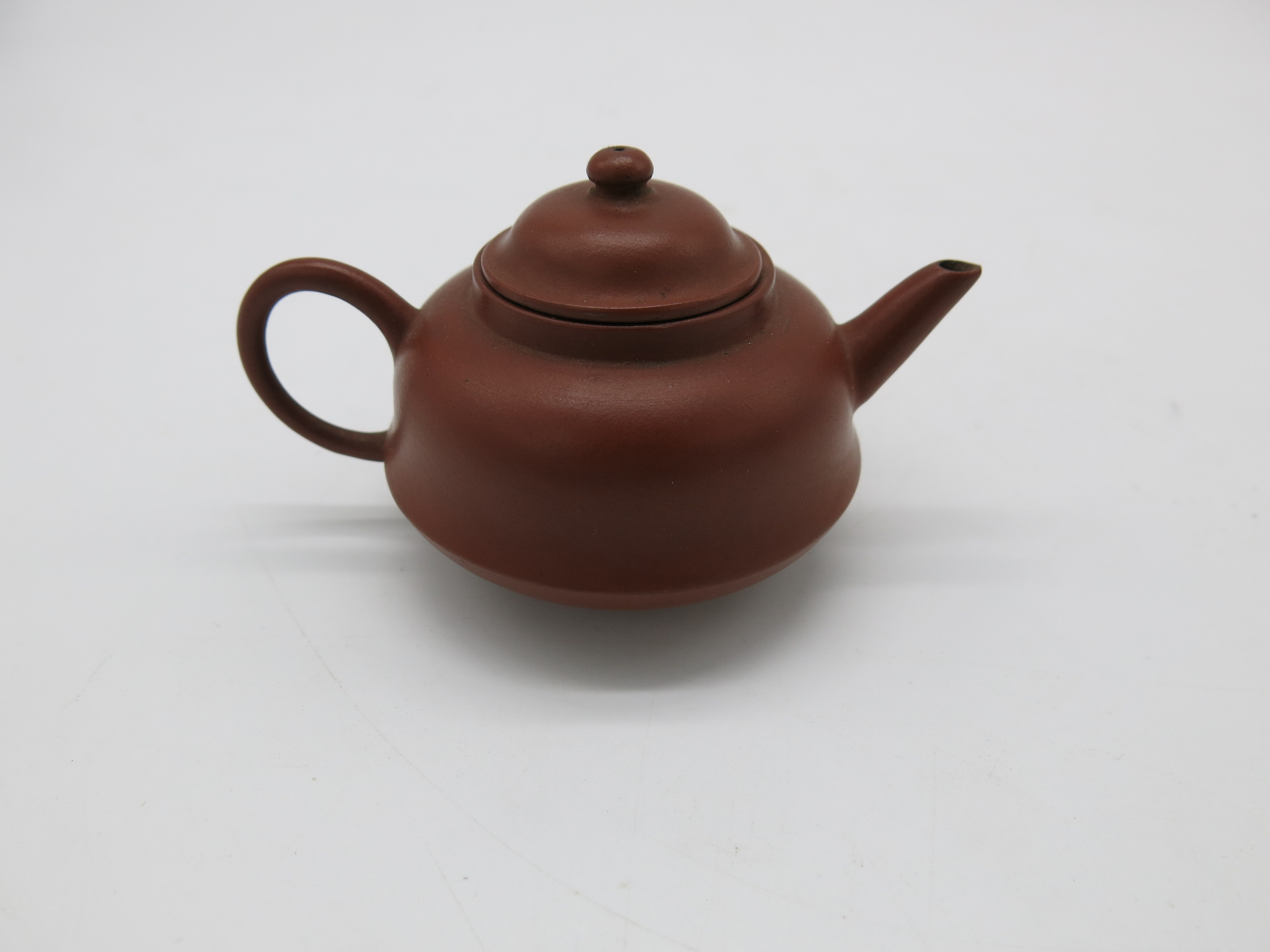 Seven Chinese Yixing teapots, all signed, height of largest 11. - Image 25 of 26
