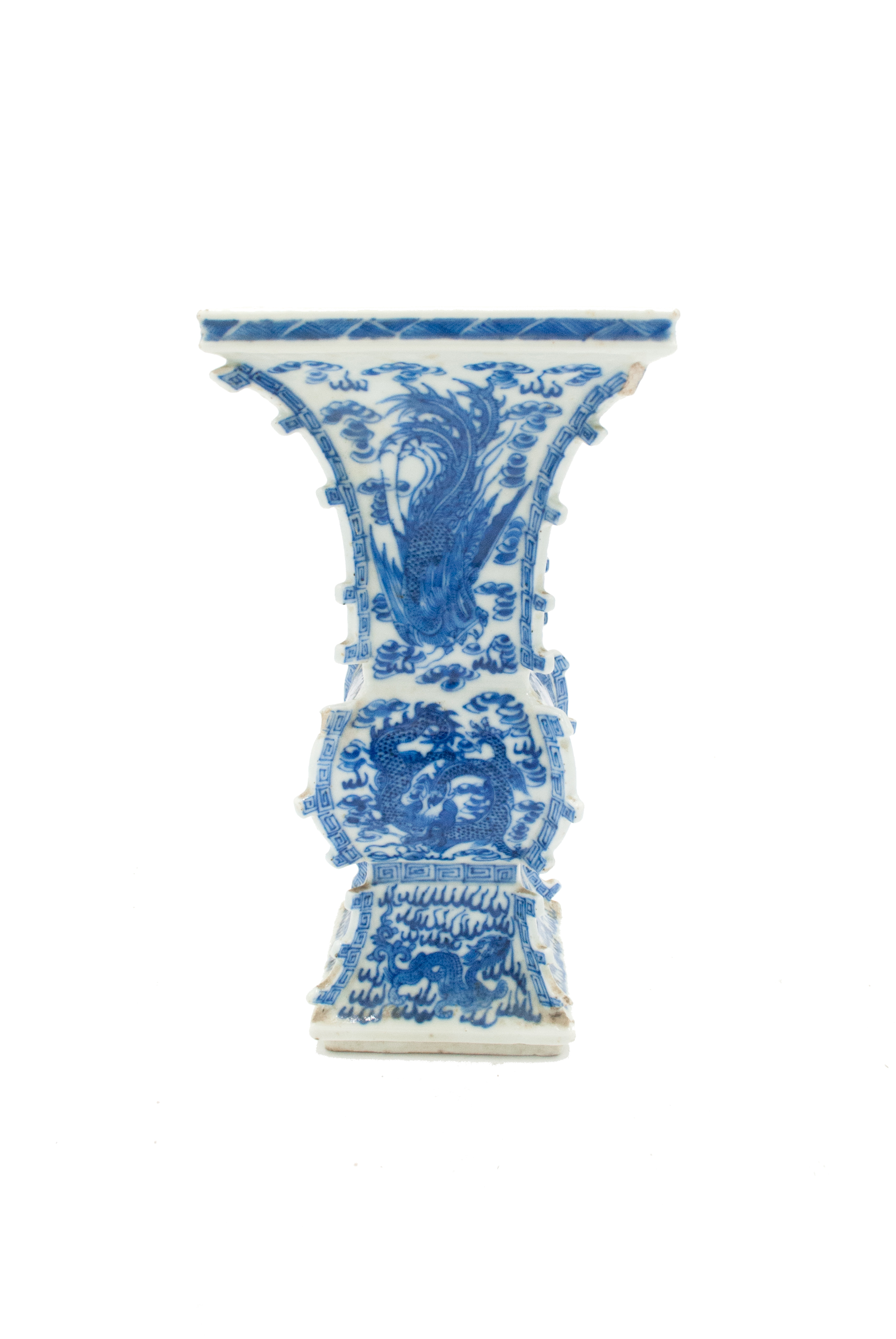 A Chinese blue and white porcelain dragon and phoenix vase, late 19th/early 20th century,