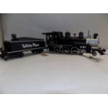Bachmann 4-6-0 steam locomotive and tender, no 14 "Whitepass" tender, some wear,