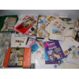 Miscellaneous stamps in packet and loose plus a few catalogues.