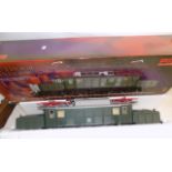 Piko:- 37435 DB IV BR194 crocodile electric locomotive, directional lights, two motors,