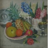 Gertrude HARVEY (1889-1966) Still Life of Fruit and Flowers