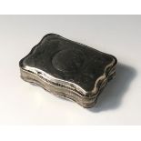 An early 19th century continental silver snuff box