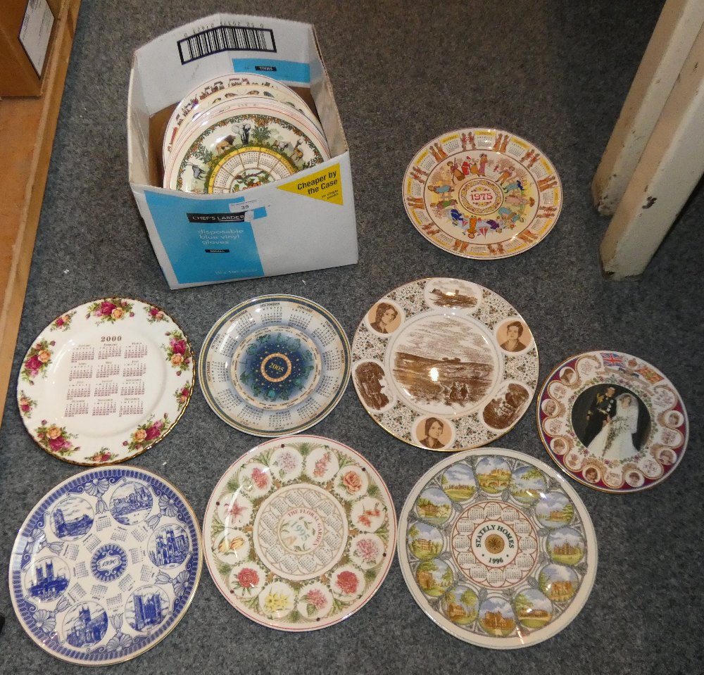 A collection of Wedgwood unboxed collector plates