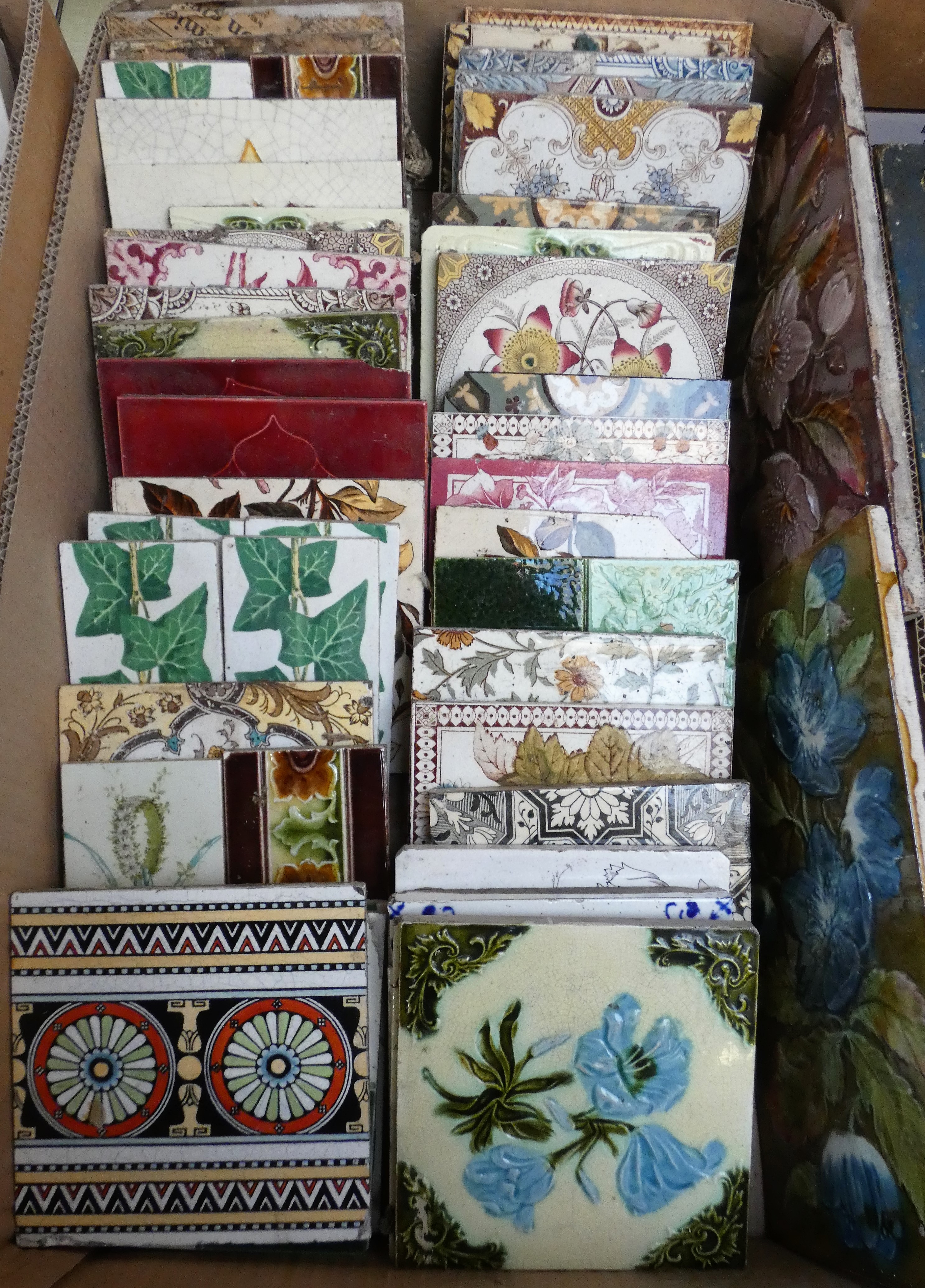 Victorian and later ceramic tiles - approximately 90 - Image 3 of 4