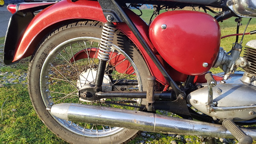 1970 BSA Bantam, 175 cc. Registration number HGU 743J. Frame number ND06478 B175. Engine number - Image 5 of 12