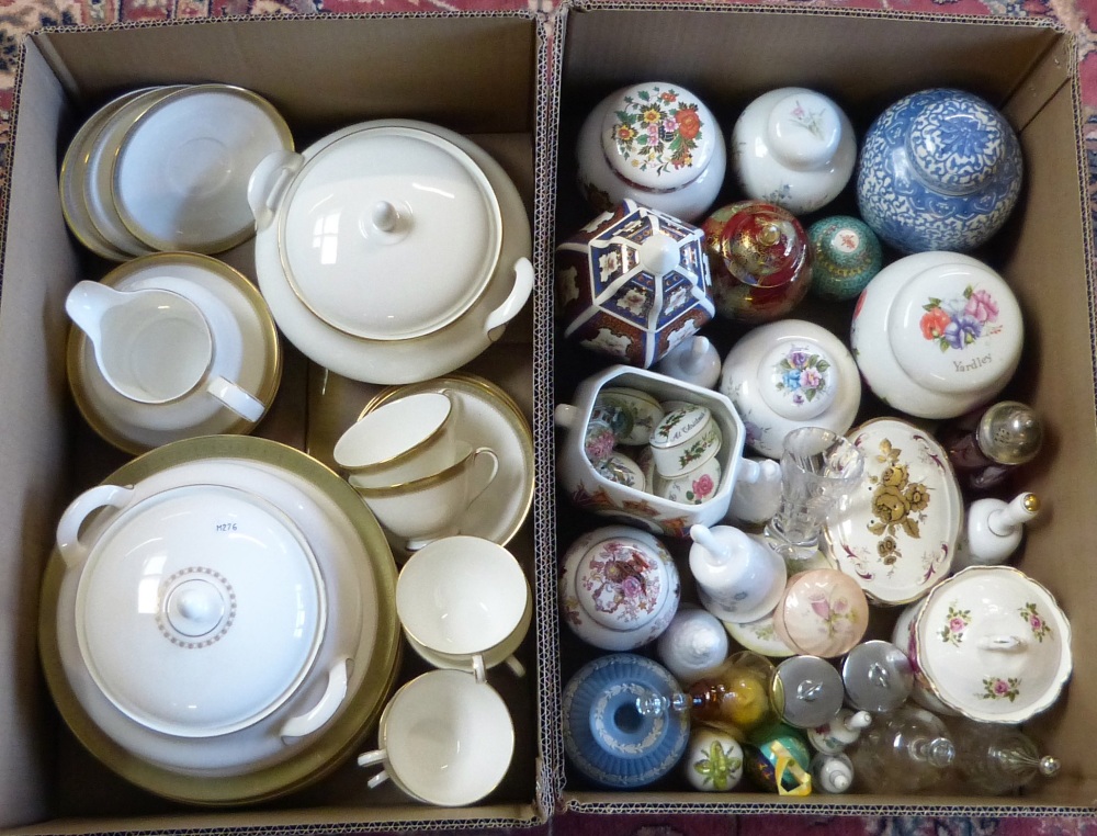 Royal Doulton 'Clarendon Pattern' and dinner ware comprising tureens, cup, saucers, plates, gravy