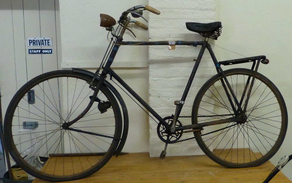 An early gent’s large frame cycle together with a ladies cycle and a Hayter 3.5 horse power petrol - Image 3 of 4