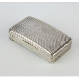A 19th Century Continental silver snuff box with ribbed decoration 56 grams, 7cm There is a small