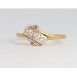 An 18ct yellow gold crossover diamond ring 2.3 grams, size L