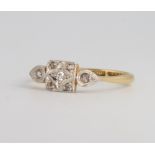 An 18ct yellow gold diamond ring, 2.2 grams, size N