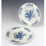 A pair of 18th Century Worcester blue and white dinner plates decorated with flowers 25cm 1 plate is