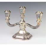 A Continental Sterling silver 3 light candelabrum, 510 grams, 20cm