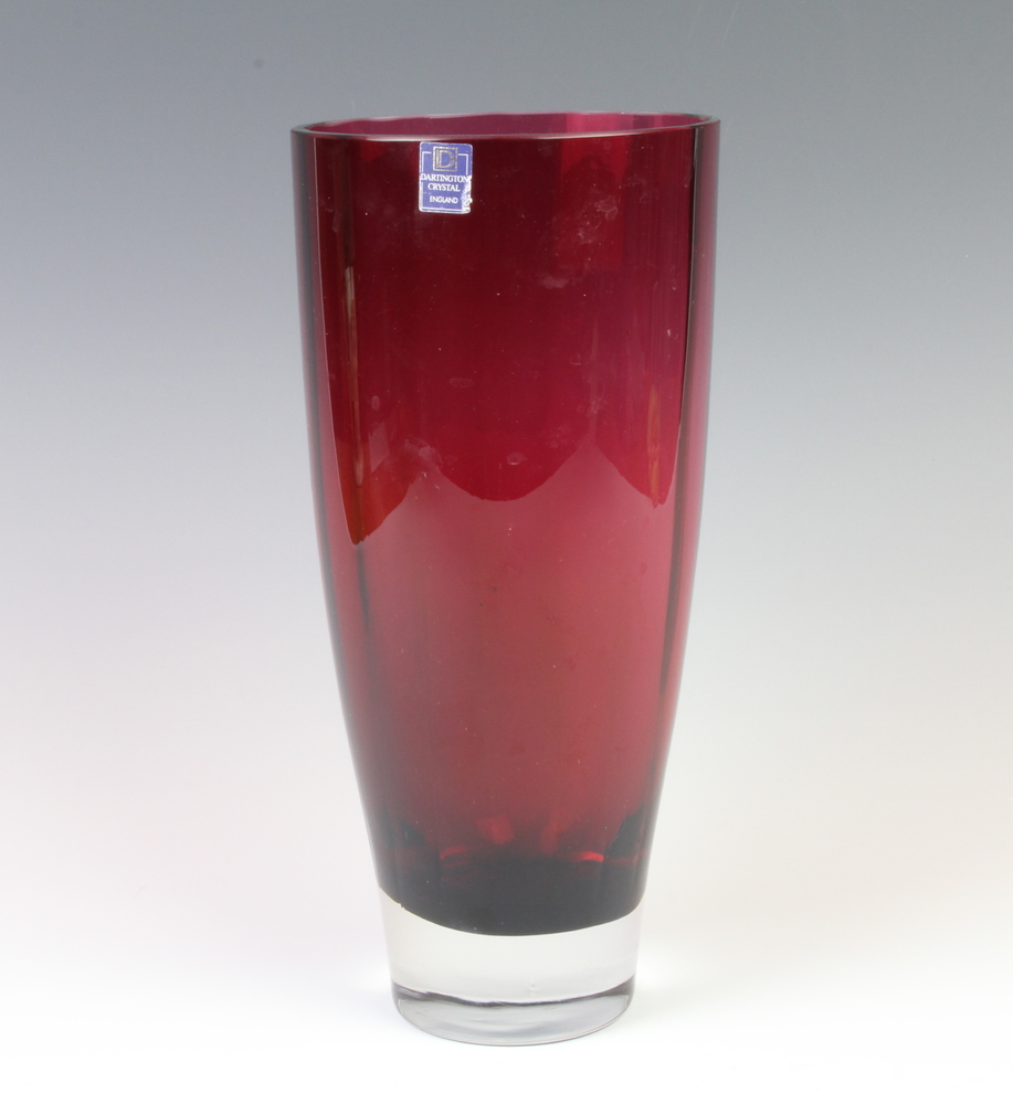 A Dartington Crystal cranberry glass vase 28cm