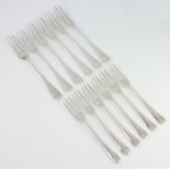Six Edwardian silver dessert forks and 6 dinner forks with 3 prongs, Sheffield 1904, 590 grams