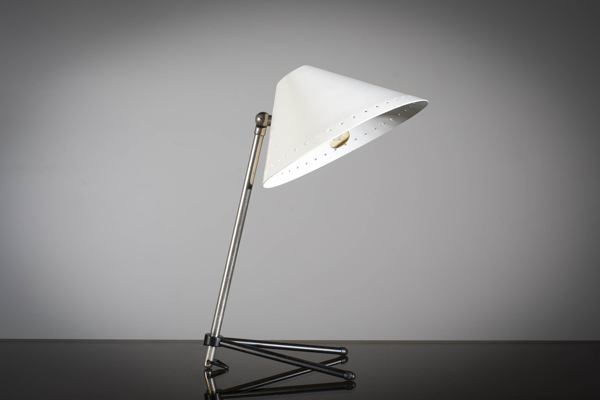 A PINNOCHIO DESK LAMP, BY H. BUSQUET FOR HALA ZEIST (1950), 33cm high