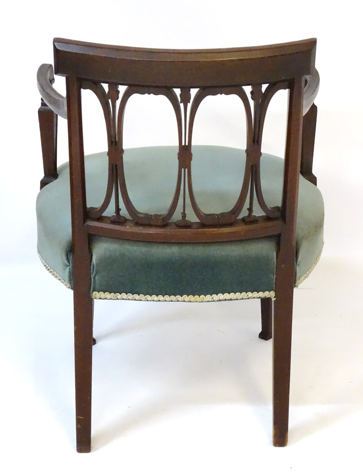 An Edwardian mahogany open armchair with satinwood inlaid top rail, repeating carved oval backrest, - Image 3 of 7