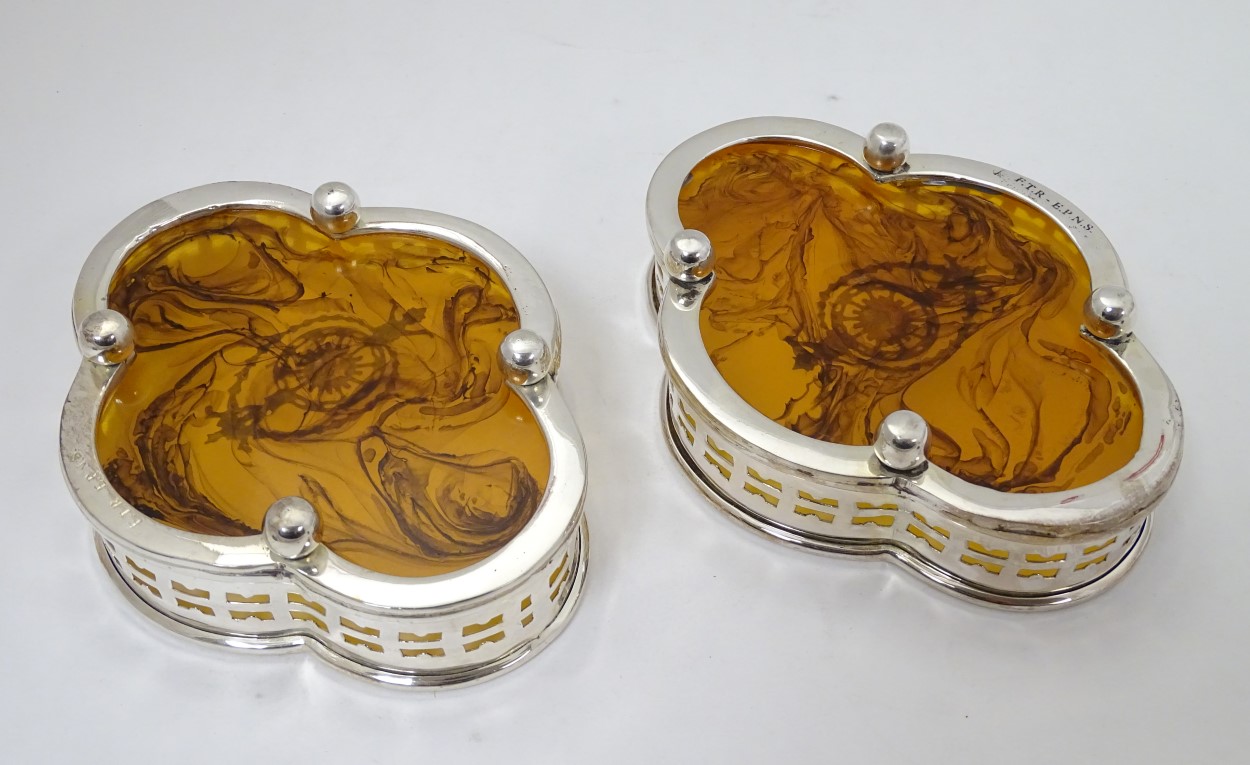 A pair of 21stC silver plate quatreform coasters with faux tortoiseshell bases 6" wide - Image 7 of 8