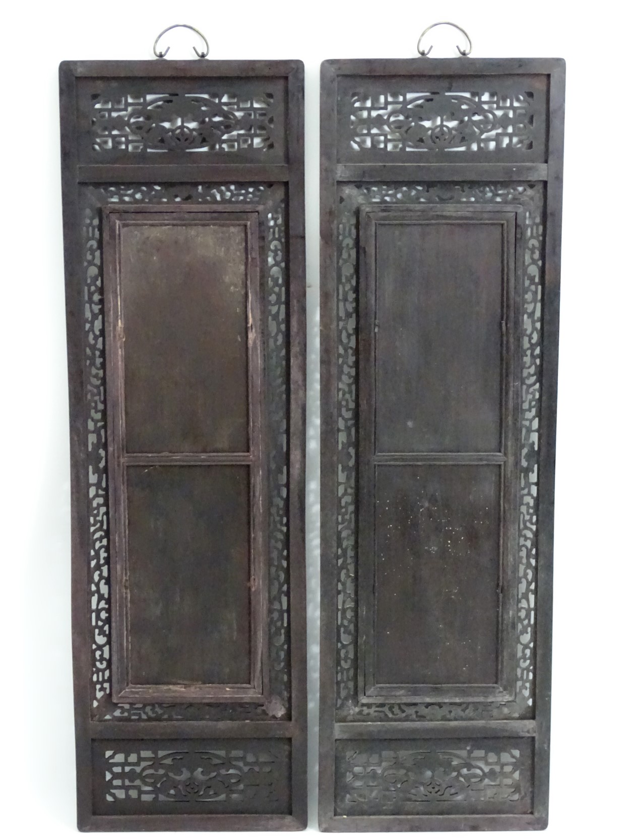 A pair of Chinese hardwood screens each with openwork decoration and an inlaid Chinese ceramic - Image 3 of 8