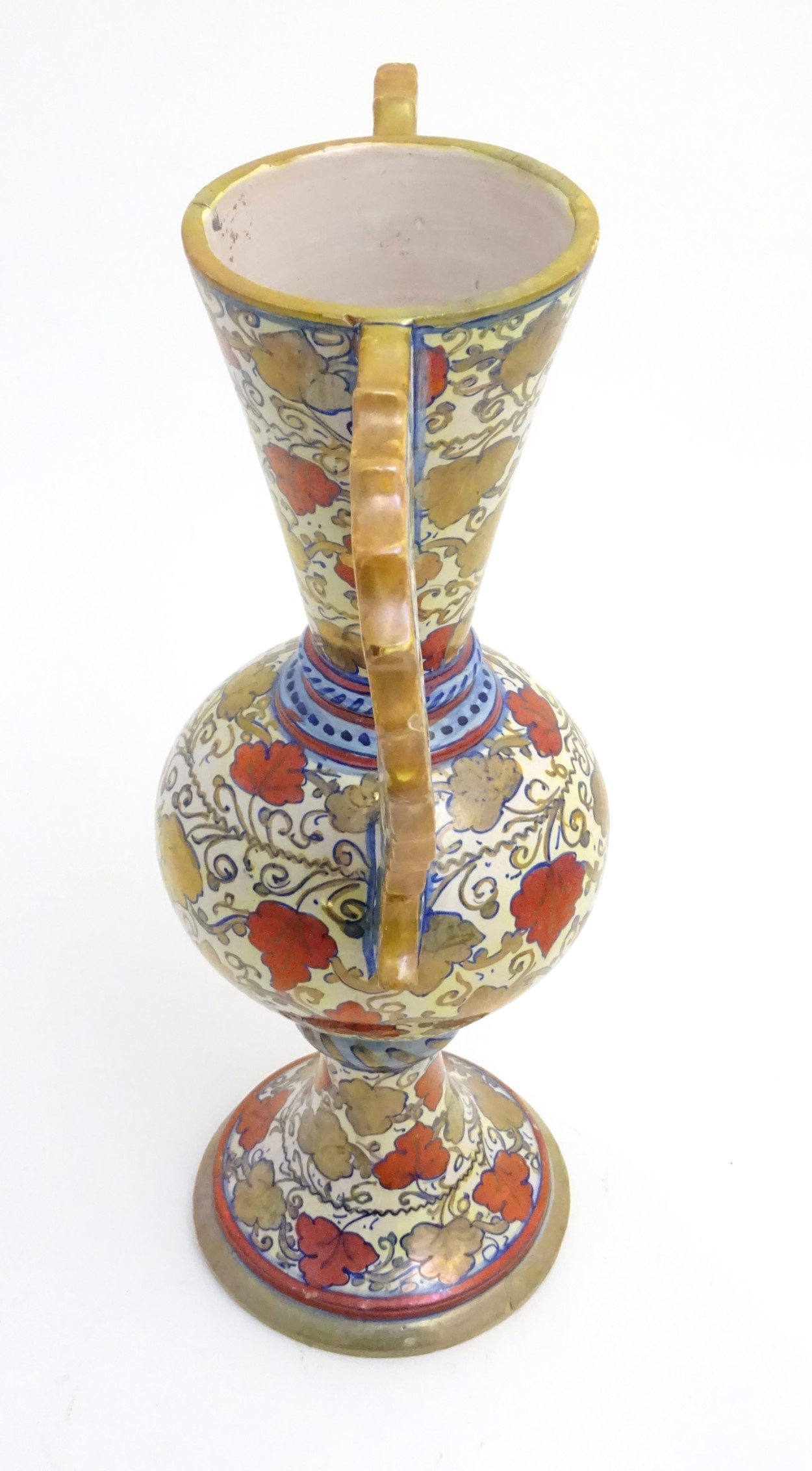 A late 20thC Italian Gu-shaped vase with large wavy edged handles with pierced decoration, - Image 4 of 6