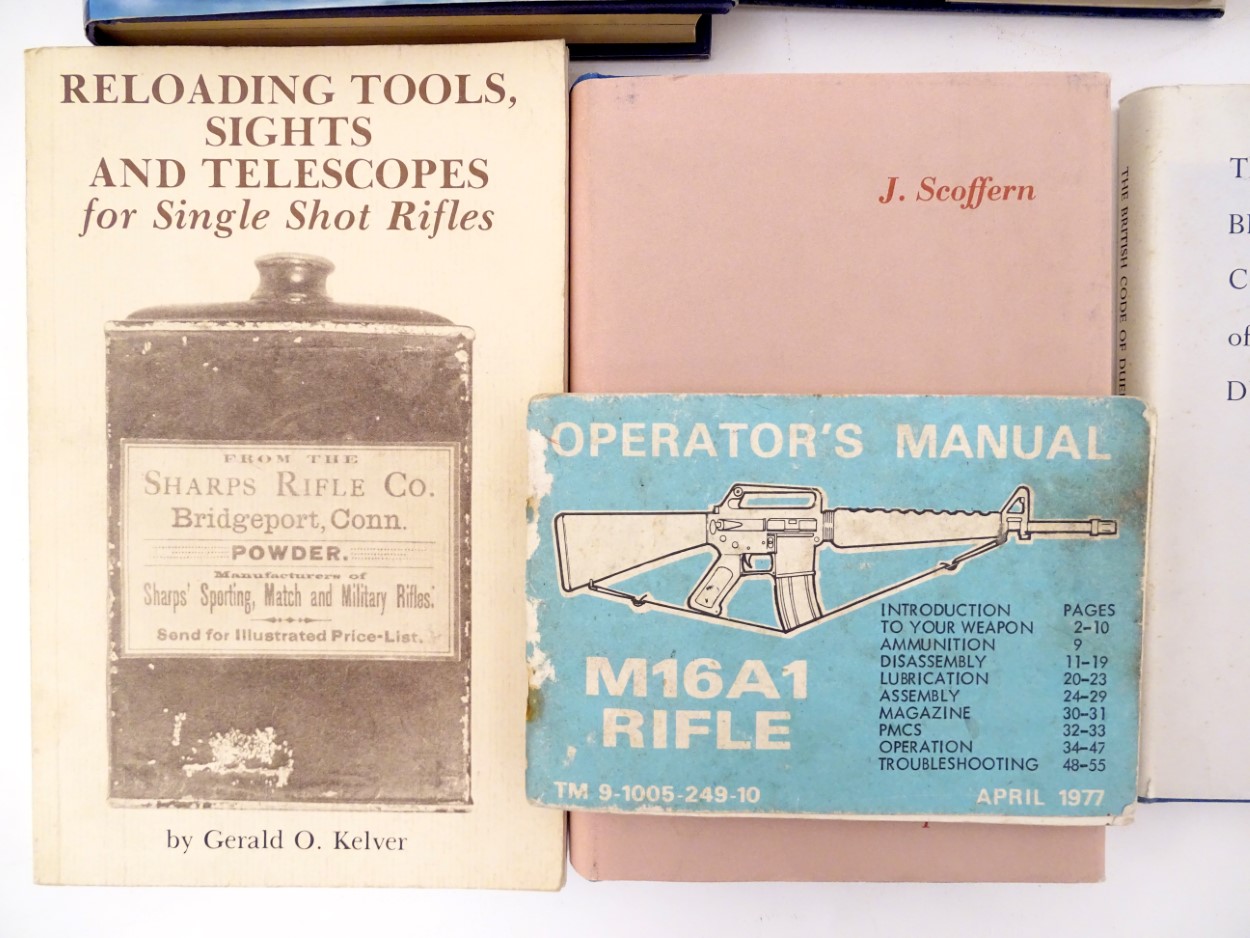 Books: Eight books on the subject of guns, - Image 4 of 10