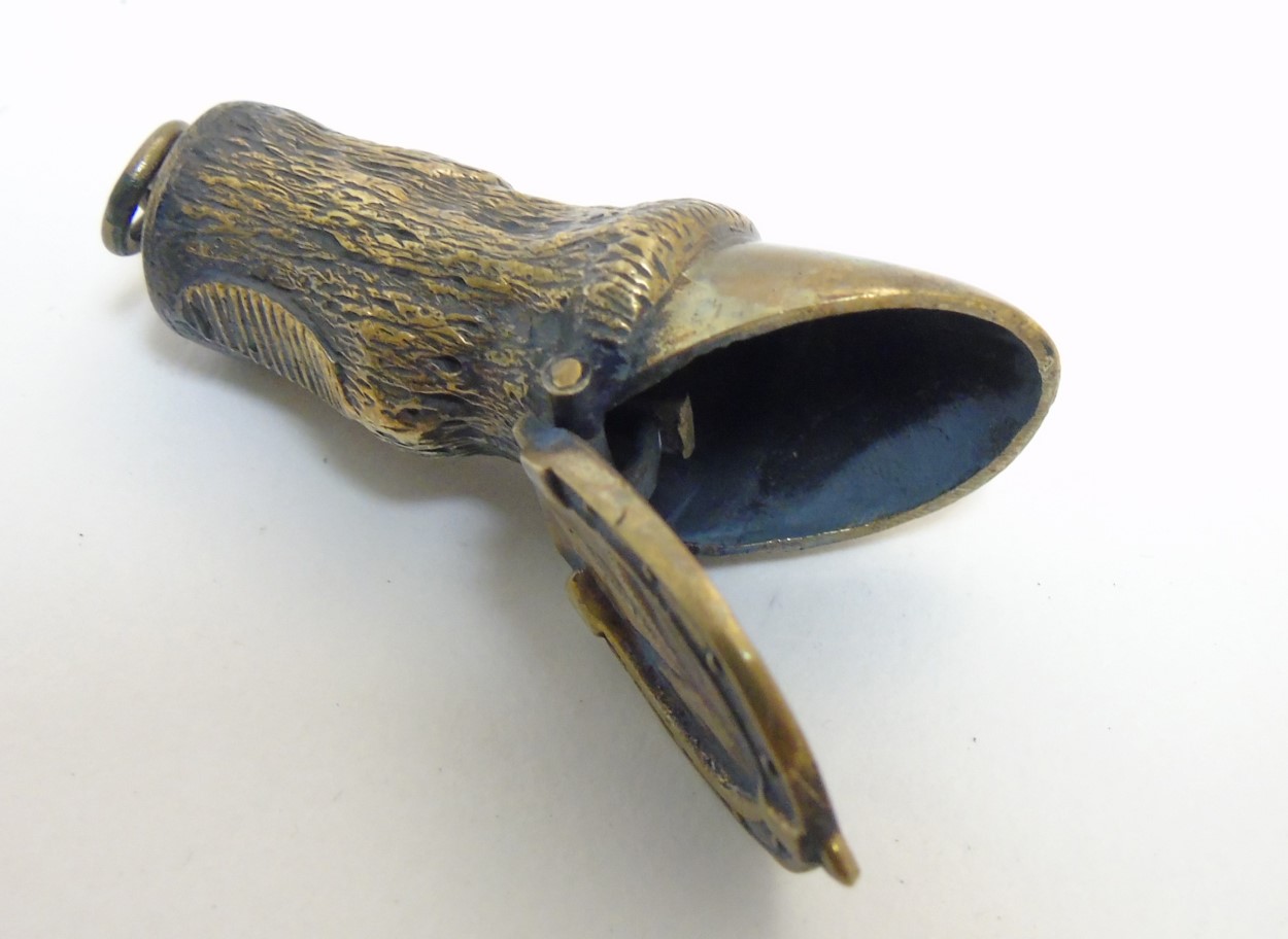 A brass vesta case in the form of a horses lower leg and hoof. - Image 3 of 5