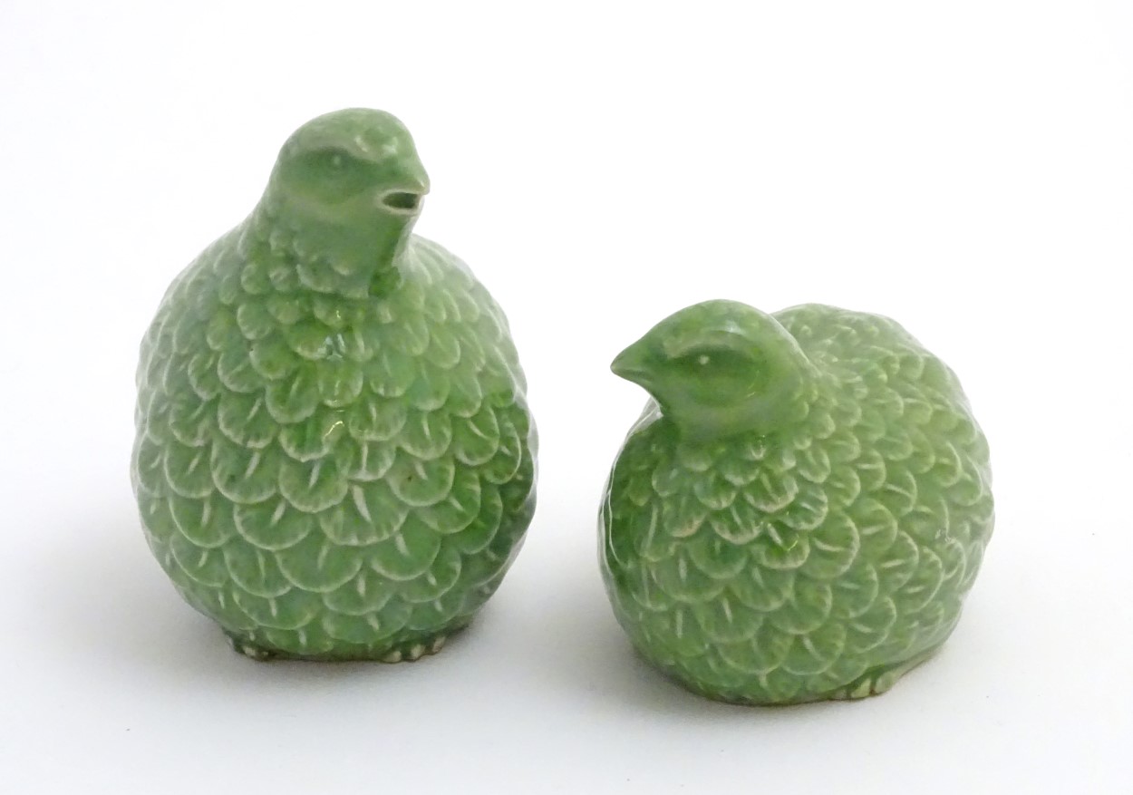 Two oriental green quail figures. Height of tallest quail: approx. 4 1/2". - Image 3 of 6