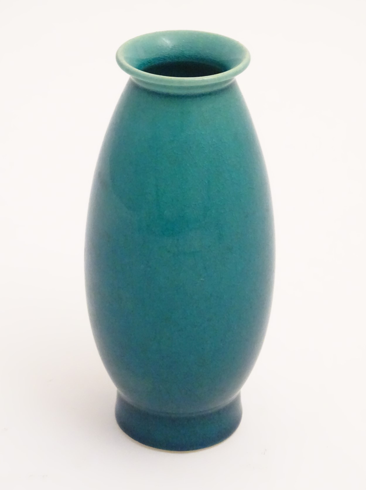 An oriental vase of ovoid form with a flared rim and base with craquelure decoration. Approx. - Image 3 of 6